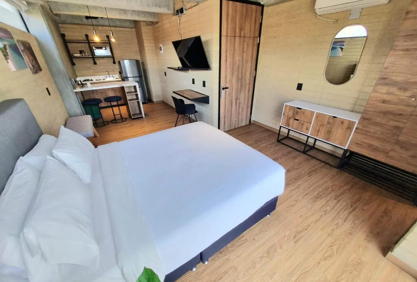 Loft 43 Aparthotel Μεντεγίν