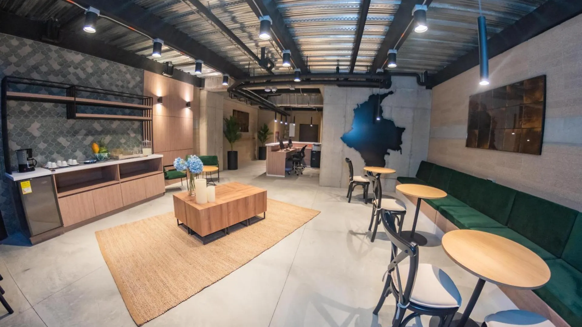Loft 43 Aparthotel Medellin 0*,