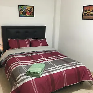 Dorado Airport & Privatunterkunft Bogotá